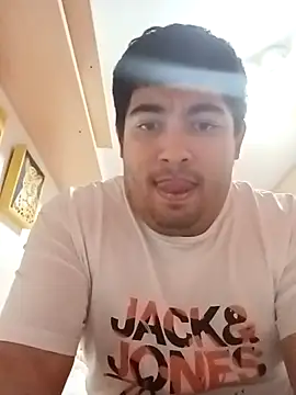 Snapshot of Martigato3 chatting on 10-16-25, 06:27 Martigato3 online show from 10-16-25, 06:27