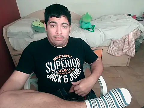 Snapshot of Martigato3 chatting on 09-23-25, 04:14 Martigato3 online show from 09-23-25, 04:14