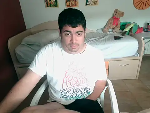 Snapshot of Martigato3 chatting on 09-21-25, 11:59 Martigato3 online show from 09-21-25, 11:59