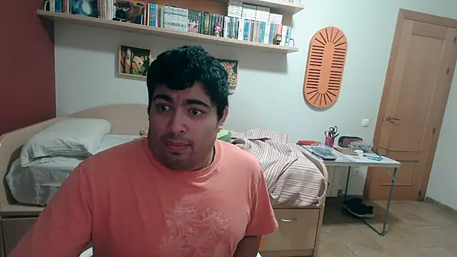 Snapshot of Martigato3 chatting on 10-23-25, 06:39 Martigato3 online show from 10-23-25, 06:39