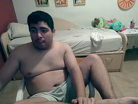 Snapshot of Martigato3 chatting on 09-17-25, 11:07 Martigato3 online show from 09-17-25, 11:07