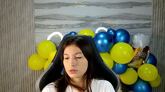 Cami Boobss online show from 09-25-25, 12:00