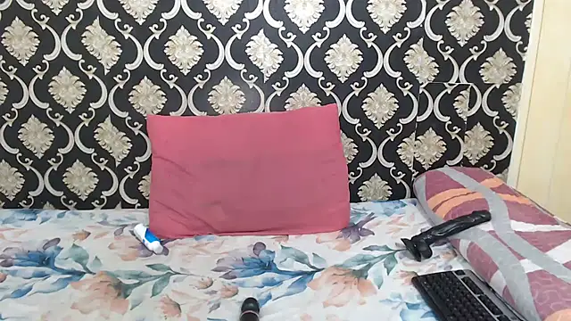 ExoticCandyx online show from 12-04-25, 06:29