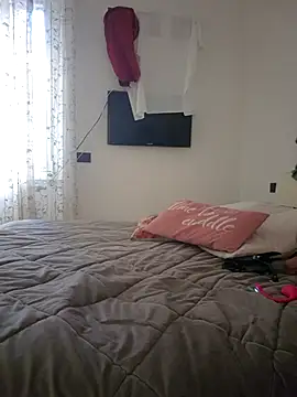 amalia202555 online show from 11-07-25, 08:30