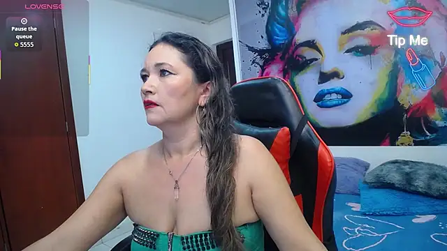 Snapshot of noelia_milf19 chatting on 07-11-26, 12:22 noelia milf19 online show from 07-11-26, 12:22