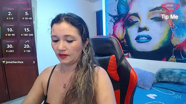 Snapshot of noelia_milf19 chatting on 07-14-26, 12:43 noelia milf19 online show from 07-14-26, 12:43