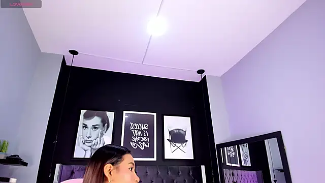 kitty collins  online show from 09-19-25, 11:14