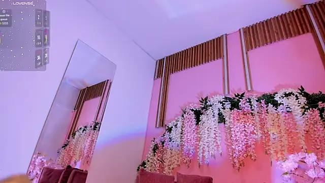 ThiccyLexxy online show from 11-30-25, 12:39