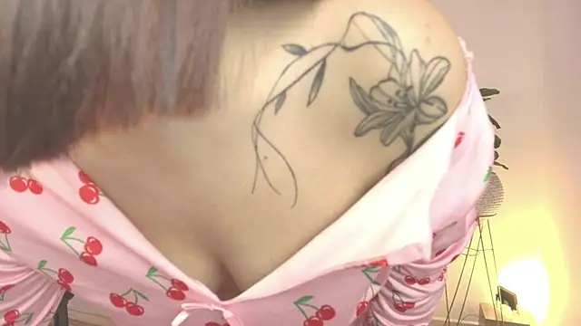 Clara Luu online show from 07-01-26, 02:56