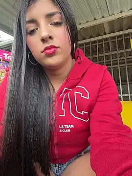 Isaa-Sweet online show from 06-16-26, 03:56