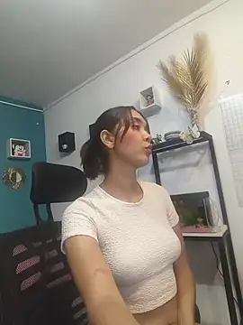 Snapshot of anastasia_tuya chatting on 08-01-26, 01:36 anastasia tuya online show from 08-01-26, 01:36