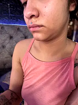 Snapshot of Isaabella_LS chatting on 09-13-25, 02:55 Isaabella LS online show from 09-13-25, 02:55