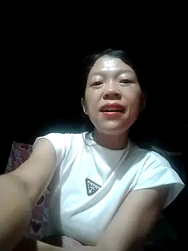 Snapshot of Mina_ti chatting on 09-18-25, 03:37 Mina ti online show from 09-18-25, 03:37