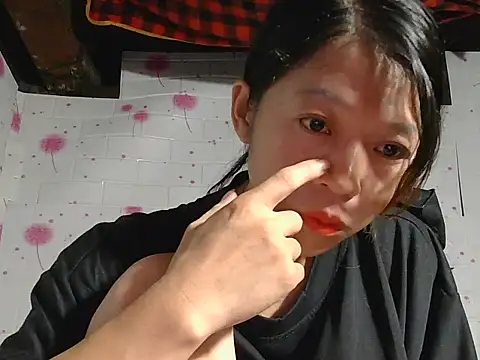 Snapshot of Mina_ti chatting on 10-05-25, 01:35 Mina ti online show from 10-05-25, 01:35