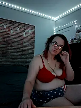 queenpeaches121 online show from 10-13-25, 10:28