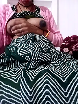 Snapshot of CUTE-786 chatting on 12-23-25, 07:40 CUTE-786 online show from 12-23-25, 07:40
