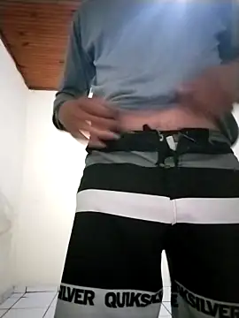 Snapshot of Marquingalo chatting on 10-18-25, 03:19 Marquingalo online show from 10-18-25, 03:19