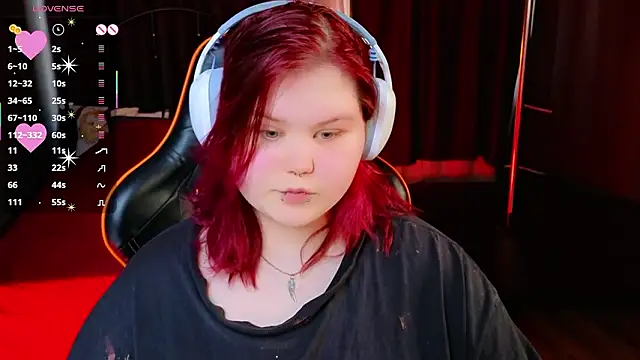 Snapshot of fillisfox_ chatting on 03-22-26, 11:45 fillisfox online show from 03-22-26, 11:45