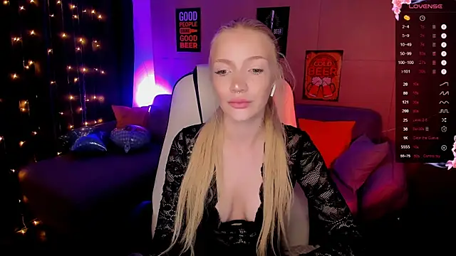 AnyaTaylor  online show from 09-29-25, 01:56