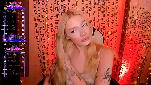 AnyaTaylor  online show from 03-17-26, 02:14