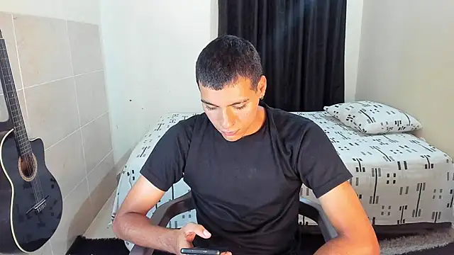 Snapshot of TeamPorn_19 chatting on 10-09-25, 04:57 TeamPorn 19 online show from 10-09-25, 04:57