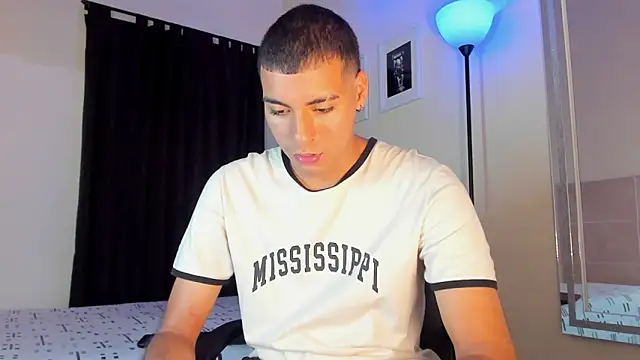 TeamPorn 19 online show from 10-26-25, 04:02