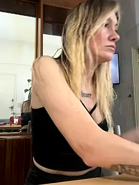 caritadeangellll online show from 10-24-25, 09:03