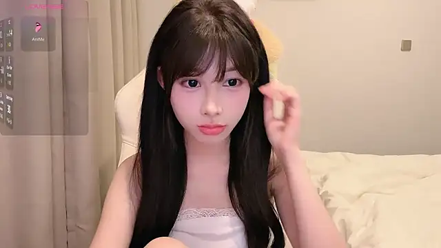 Snapshot of BeB-88 chatting on 06-15-26, 03:44 BeB-88 online show from 06-15-26, 03:44