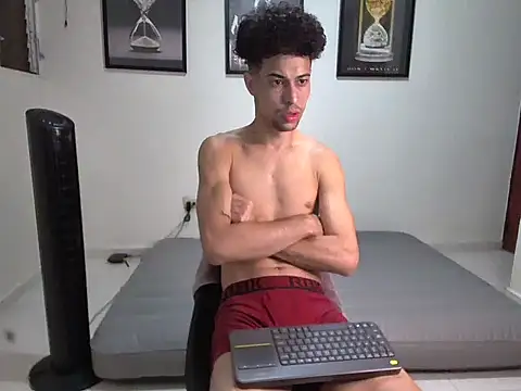 Dollarhot30 online show from 11-28-25, 06:13