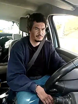 twitshe online show from 11-03-25, 01:15