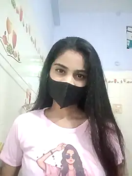 Hot-Soniya733 online show from 09-28-25, 06:26