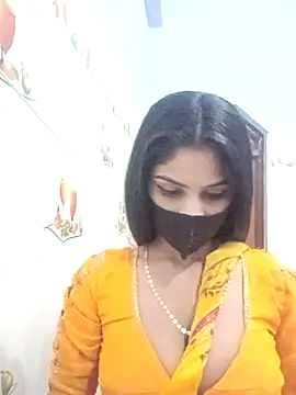 Hot-Soniya733 online show from 11-03-25, 07:17