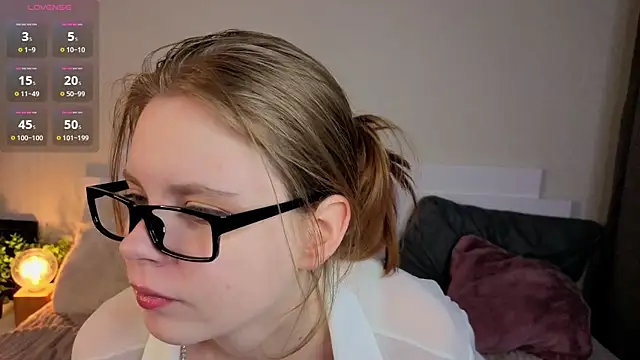 JulietteRain online show from 03-11-26, 07:41