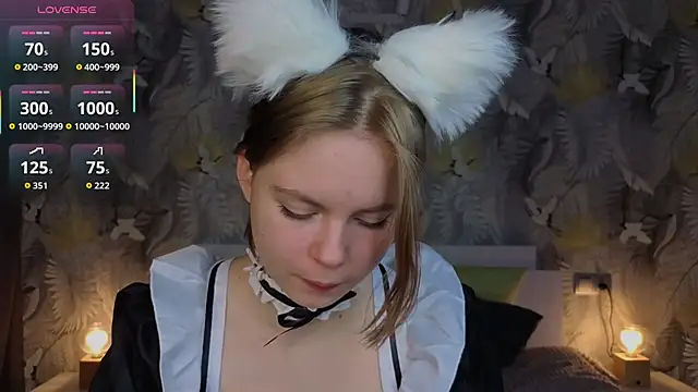 JulietteRain online show from 10-27-25, 04:41