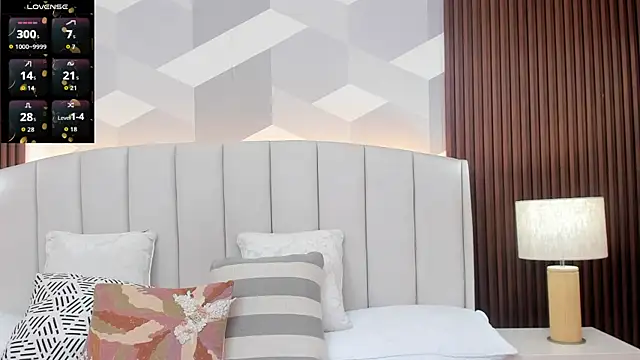 Mommy Naughty online show from 03-28-26, 11:33