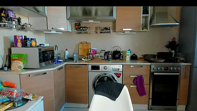 Bear Beer130 online show from 04-08-26, 03:02