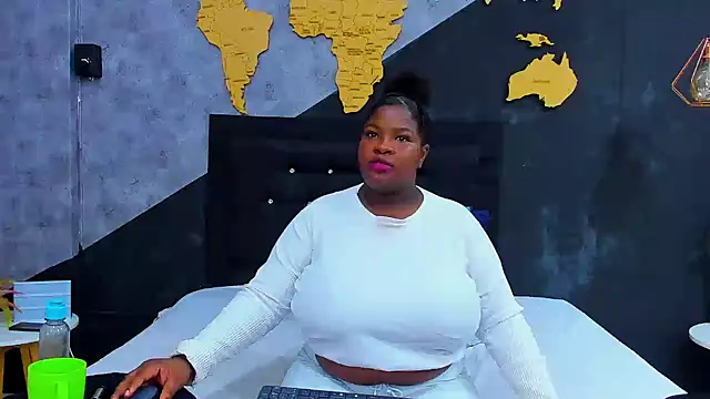 Maiam  Rossi online show from 10-07-25, 01:34