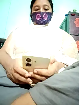 jenyfer709 online show from 02-12-26, 04:01