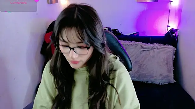 MiaVelvetDoll online show from 11-21-25, 01:43