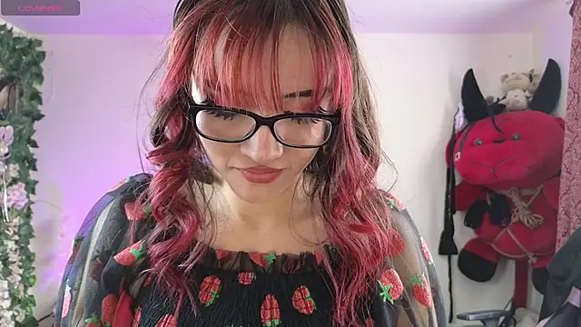MiaVelvetDoll online show from 07-18-26, 02:36