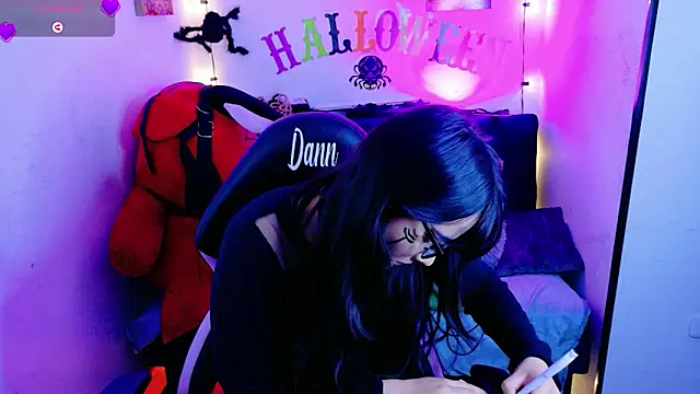 MiaVelvetDoll online show from 10-23-25, 02:05