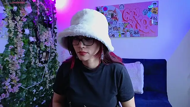 MiaVelvetDoll online show from 02-20-26, 02:41