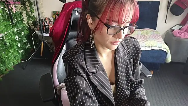 MiaVelvetDoll online show from 07-04-26, 02:32