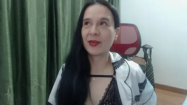 Aileendarkhot online show from 12-20-25, 05:54