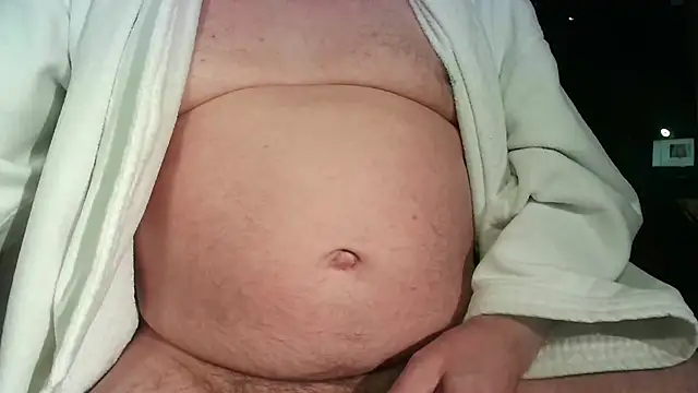 Snapshot of circus_bear@xh chatting on 11-28-25, 06:24 circus bearxh online show from 11-28-25, 06:24