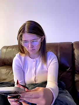 Riley ray69 online show from 10-28-25, 04:39