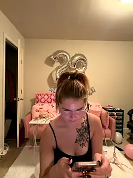 Riley ray69 online show from 11-12-25, 03:21