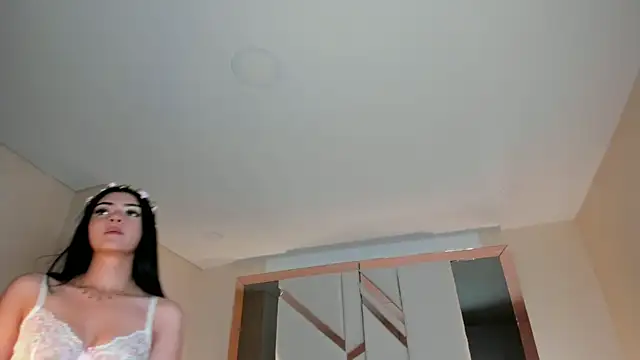 EmmaStonns online show from 11-10-25, 02:11