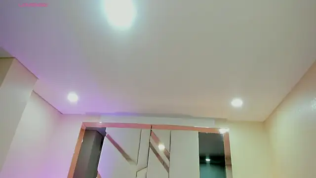 EmmaStonns online show from 09-18-25, 01:25