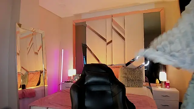 EmmaStonns online show from 03-13-26, 01:05